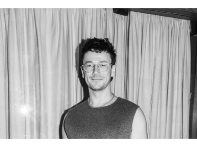 Alex Groves and The Carice Singers