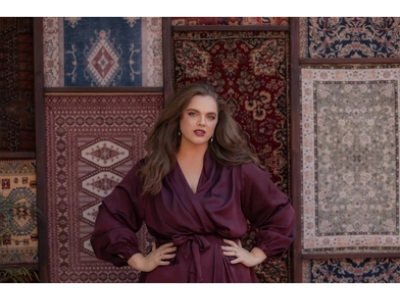 Lydia Shariff and Francesca Lauri – Into The Gathering Dark