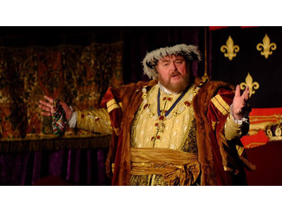 DIVORCED, BEHEADED, DIED. AN AUDIENCE WITH KING HENRY VIII