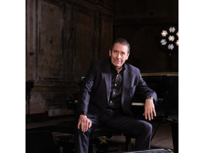 Jools Holland and his Rhythm and Blues Orchestra